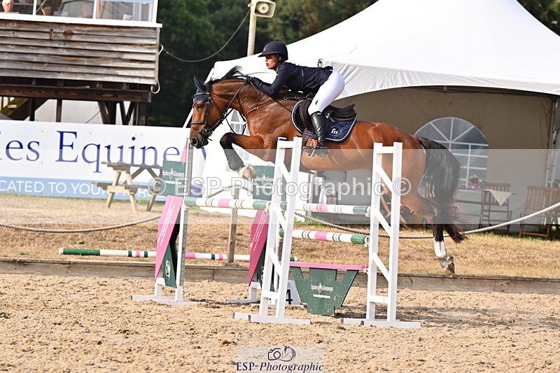 250817A-174246-05270 - Cls 24 Snr Foxhunter