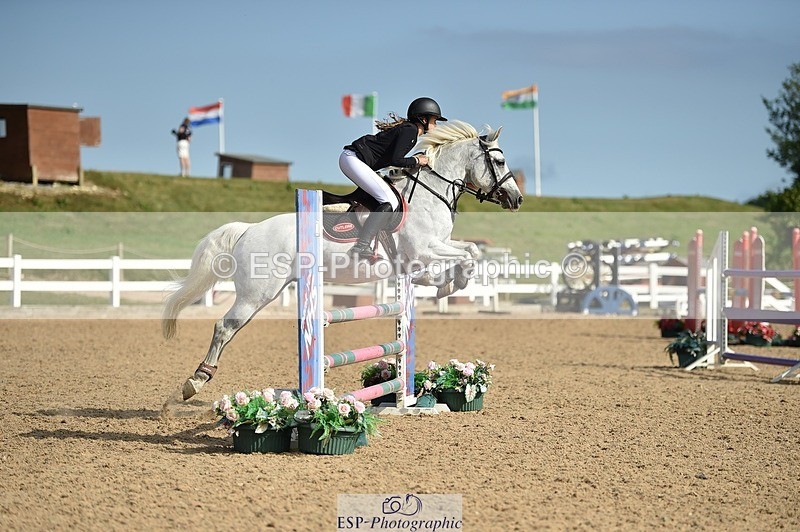 250628-171622-07061 - Cls 24 Pony Discovery & 90cm Open