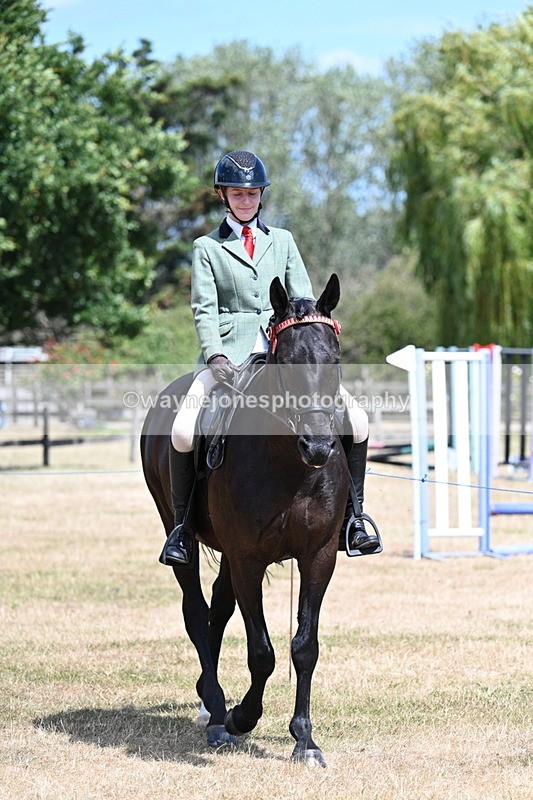 WJ7_3285 - Class 8 Ridden Veterans