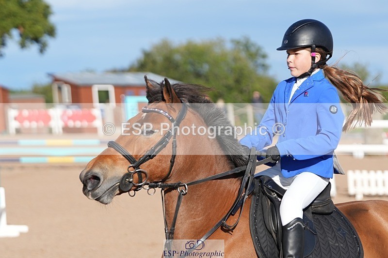 250921-093357-01991 - Cls 2 Pony Intro 70cm