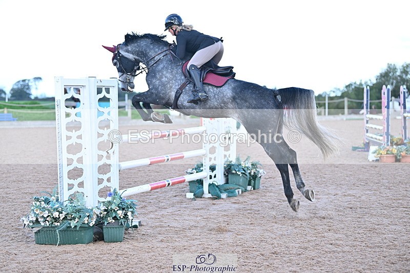 231014A-112431-04372 - Cls 18 Newcomers & 1.10m Open