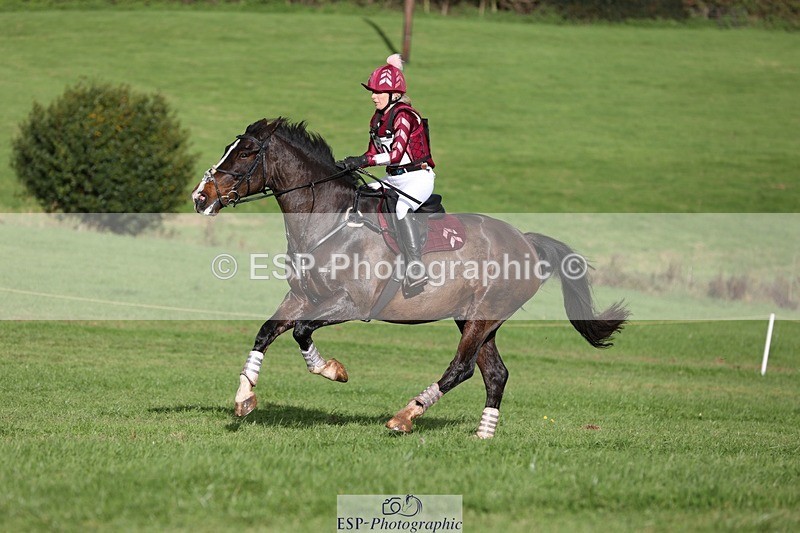 231021-154250-20432 - 500-HARLYN.CONNOR-Kerryann.Dunstan-SC+XC