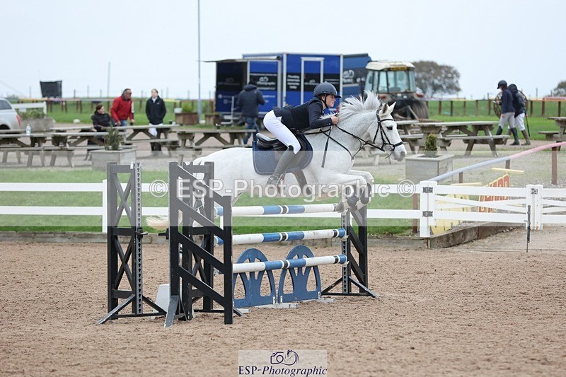 241116X-144130-02519 - Cls 15&16 Pony Nat 1.15m & 1.20m