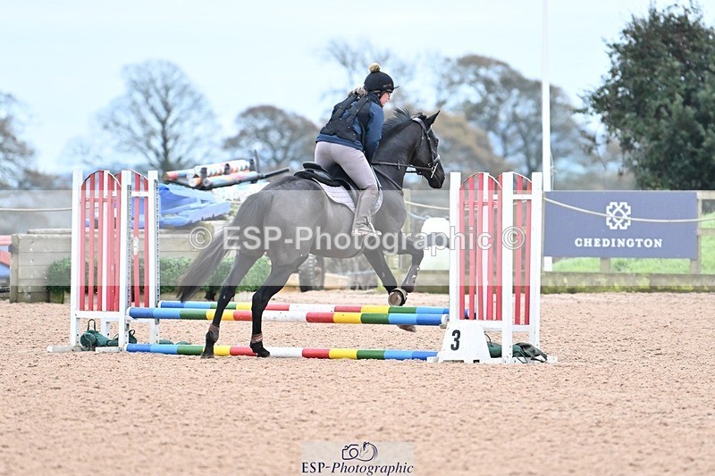 241116X-082610-00268 - Clear Round