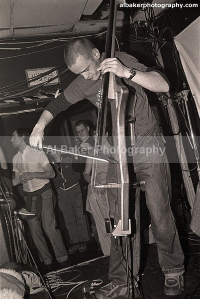 22 sneaky - Friends & Family @ the-roadhouse 18.11.00