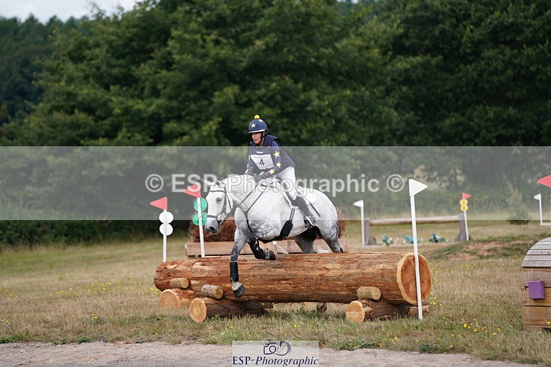 250802A-102022-01332 - A-004-Helen.Hickson-MAYERTORNE.POPADOODLEDOO