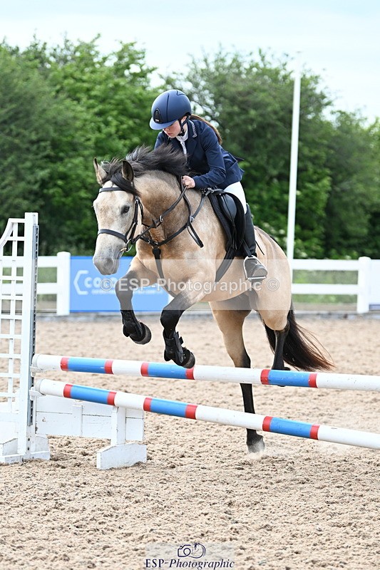 240611A-171736-00512 - 70cm