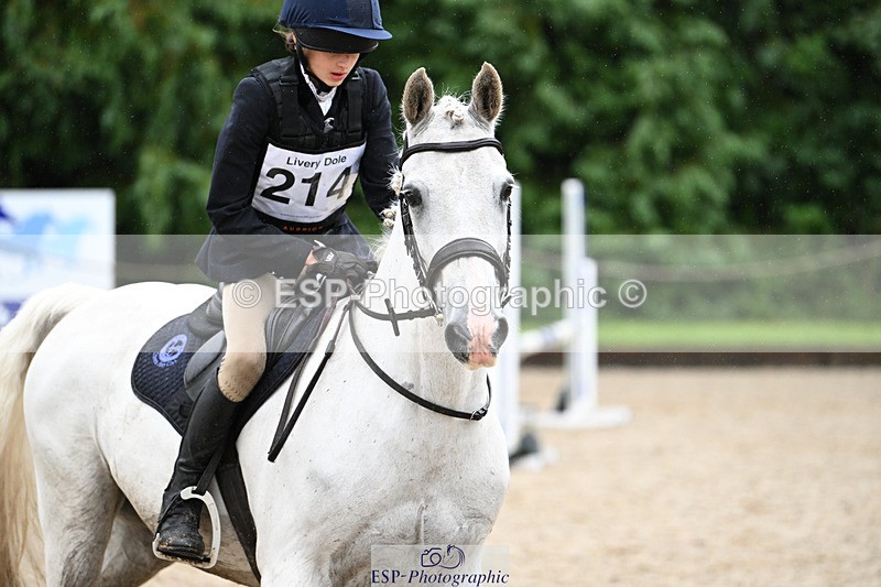 240824X-093401-23247 - 70cm Round 2 9.30 to 10.30