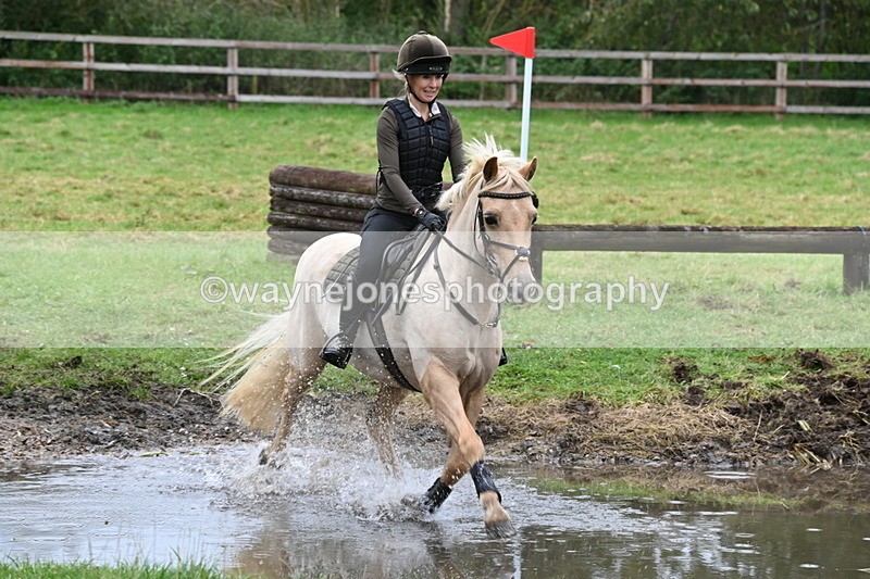 WJ6_7260 - Time at Photographer 13:23 to 13:49