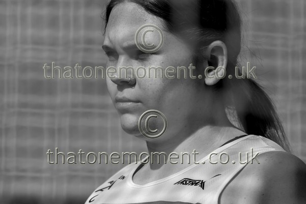 Age25SUN-928217 - Field Female Set One