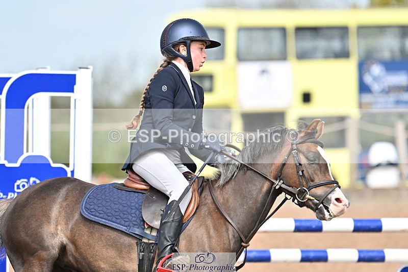 240506A-111712-08503 - Cls 3  Pony Discovery & 90cm Open