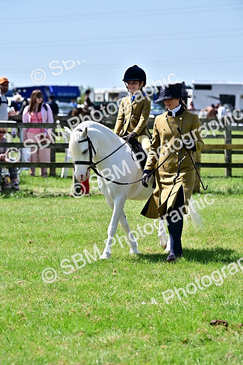 SBM_05943 - Class 59-60 - TSR M&M  Lear Rein and First Ridden Amateur of the year