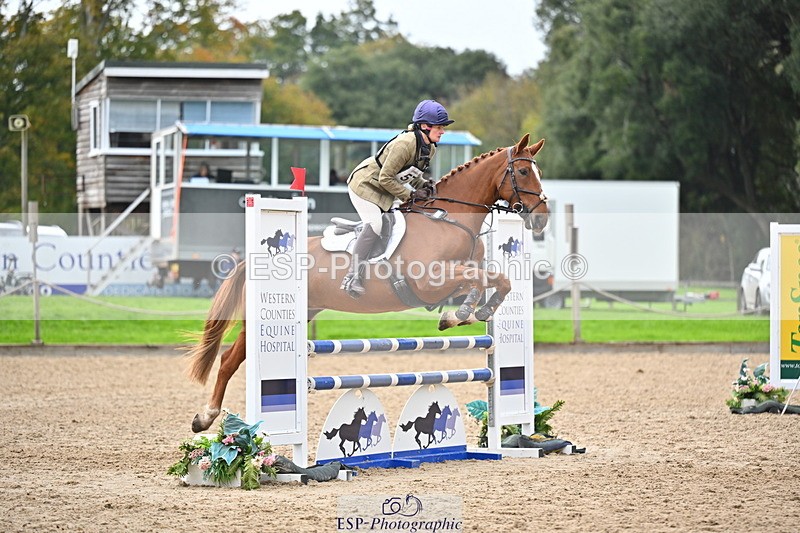 251026A-143342-25169 - G-579-Amy.Newton