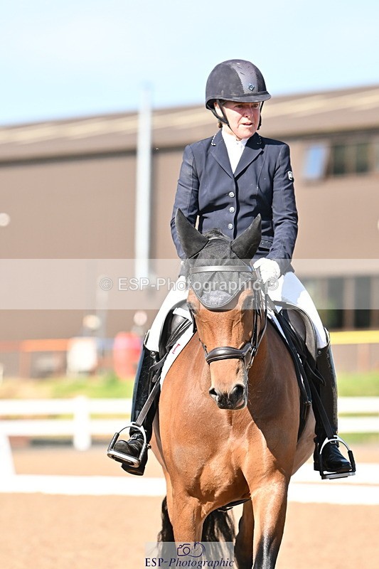 240816A-163338-06196 - 197-Karen.Martin-Furzeylodge.Weatherwax