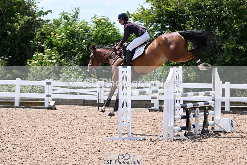 240619A-141531-00497 - Cls 4 Snr Newcomers and 1.10m Open