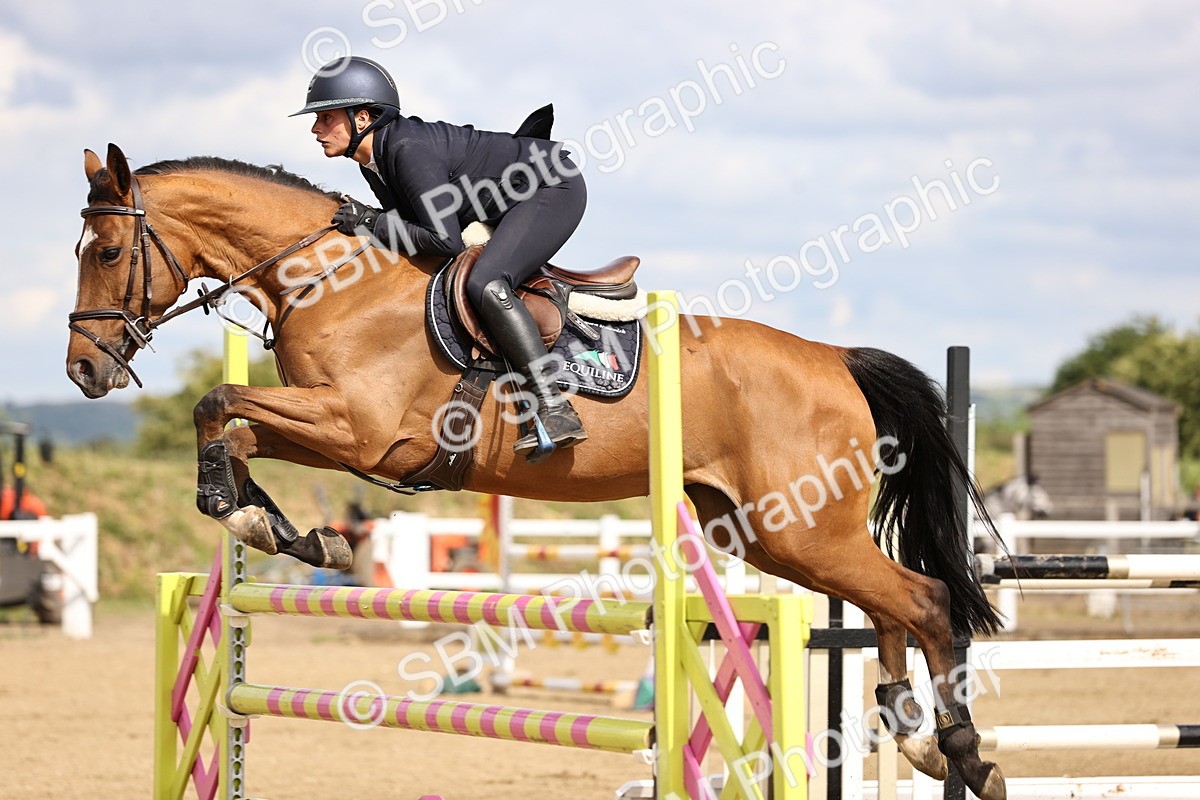 SBM_003560 - Class 13 - Senior Foxhunter - 1.20m