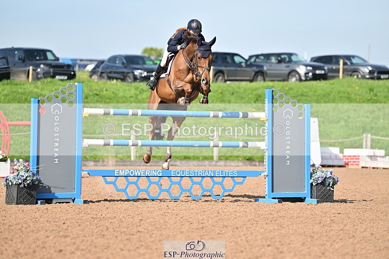 240510A-165539-09333 - Cls 24 National 1.40m Open