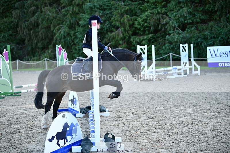 251004A-092327-00146 - Classes 1-2-3 40cm