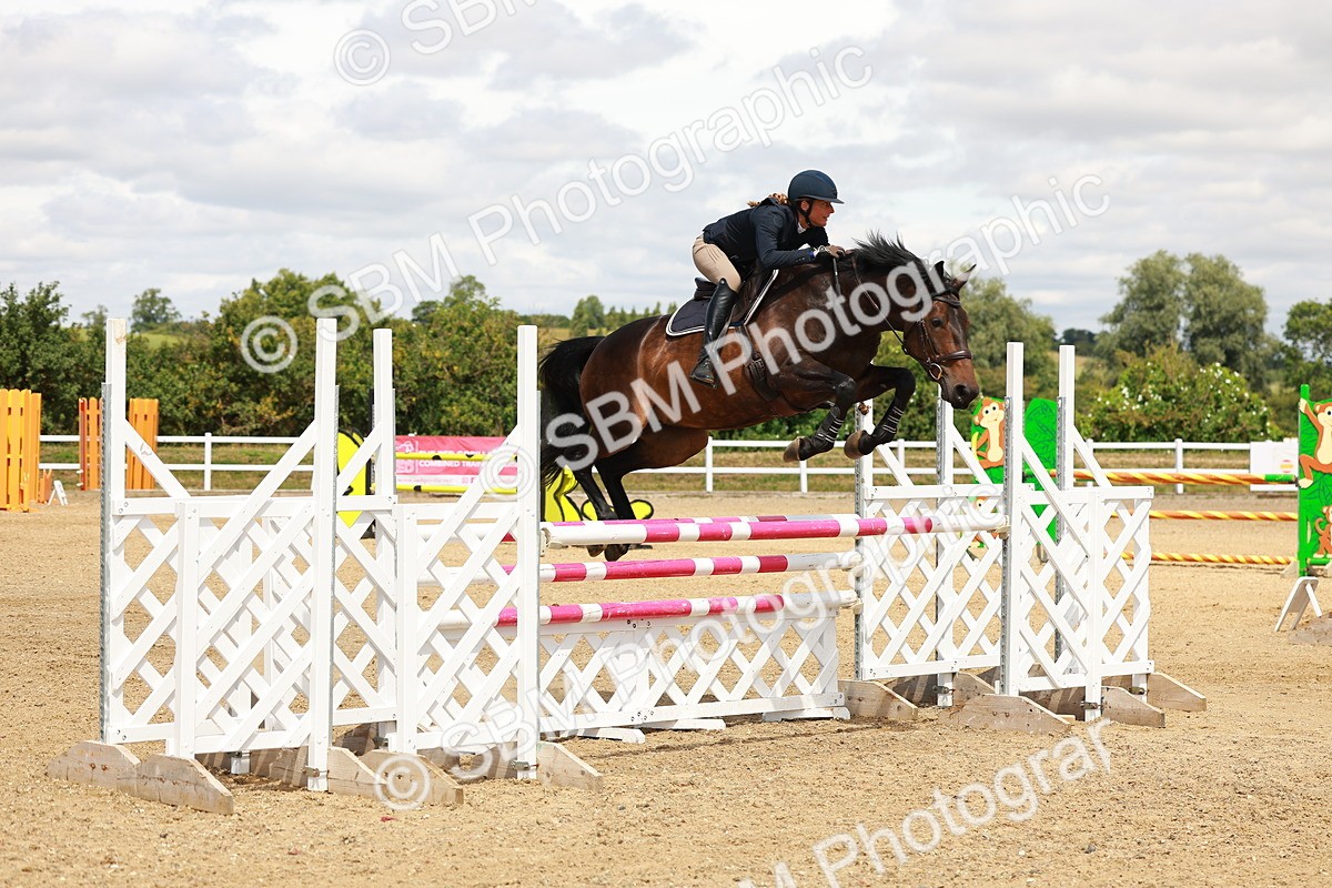 SBM_002863 - Class 14-15 - GFS Senior Newcomers - 1.10m - Senior 1.15m Open