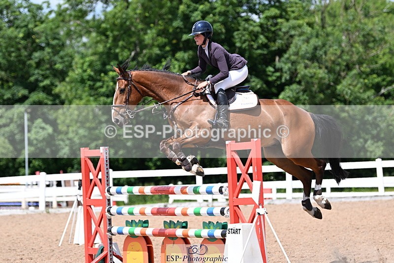 240619A-141550-00501 - Cls 4 Snr Newcomers and 1.10m Open