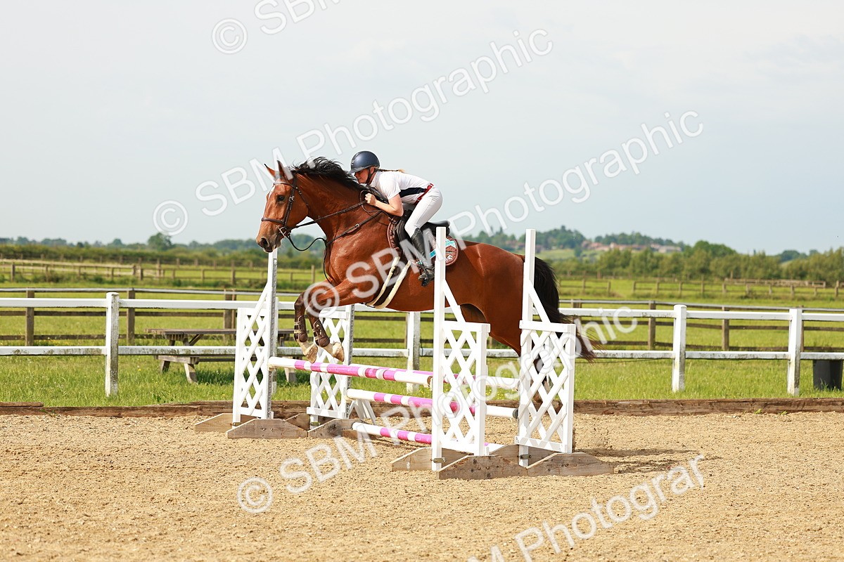 SBM_000136 - Class 1 - Clear Round