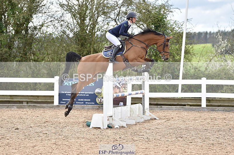 240403A-154246-01034 - Cls 5 Foxhunter and 1.20m Open