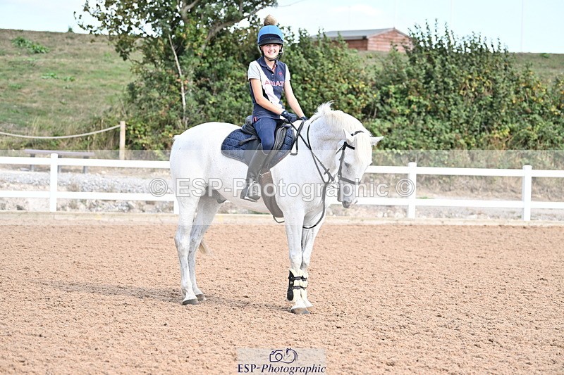 250821B-160712-00520 - Group A - Emily