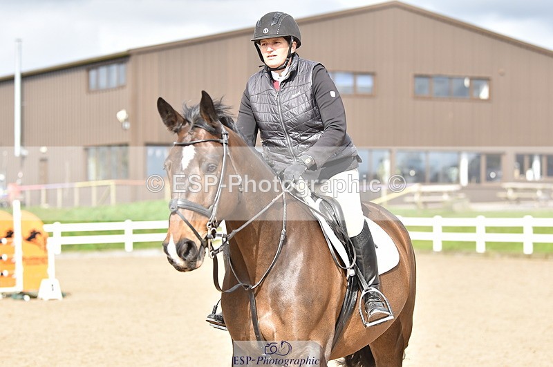 240403A-152354-00957 - Cls 5 Foxhunter and 1.20m Open