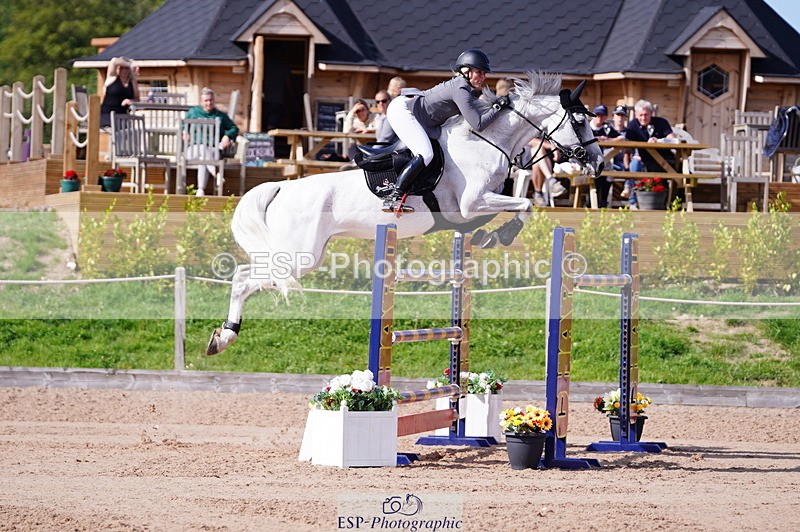 240803A-165246-09397 - Cls 33 National 1.40m Open