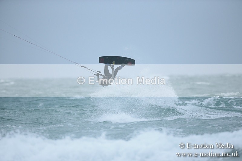 KS 030413-85 - Kite Surfing