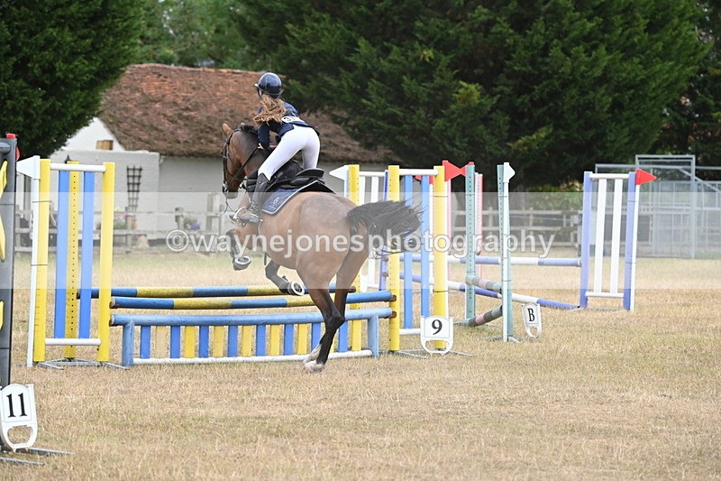 WJ6_0858 - Class 14 Intermediate Jumping 75cm
