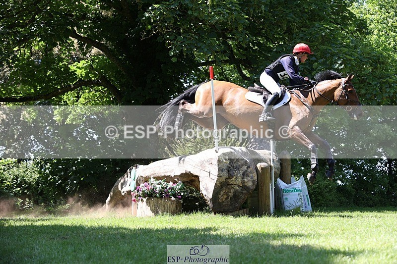 230527-142737-09601 - 327-ROMANTIC-Rosie_Fry-XC