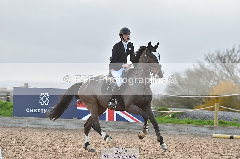 231119A-153834-06394 - Sun Cls 11-13 Children on Horses 90cm, 1m & 1.10m