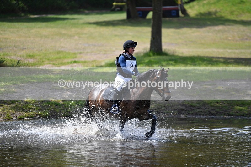 WJ5_5871 - Tweseldown 3-Phase Training (XC) 19-05-25