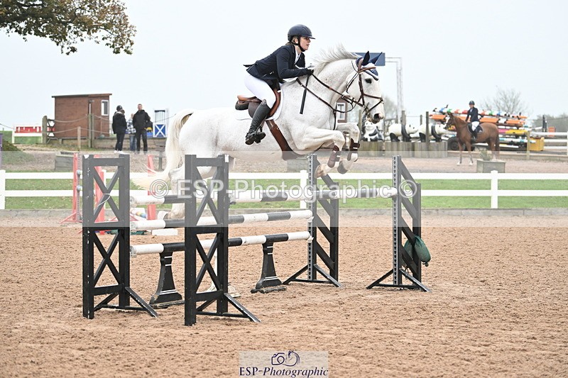241102A-124938-04648 - SAT Cls 15 Foxhunter and 1.20m Open