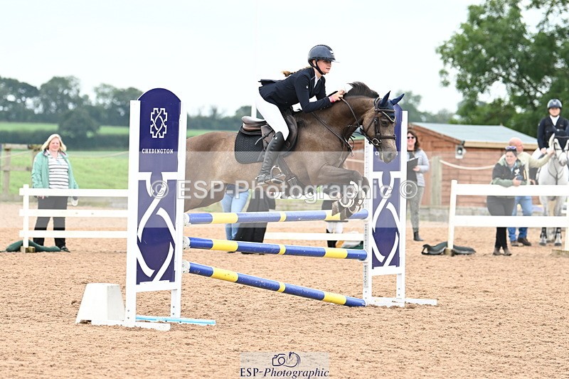 240907A-130121-01825 - Cls 3 Pony Medium Team 80cm & 90cm