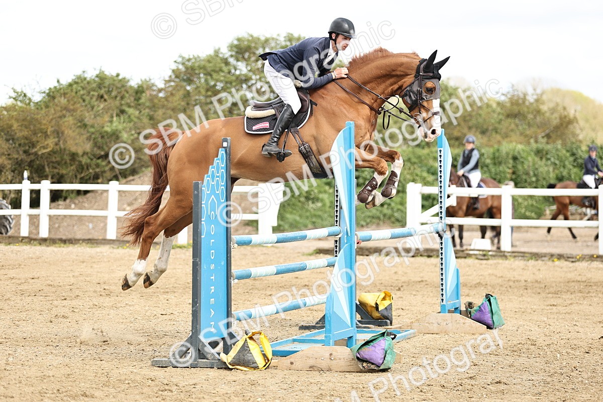 SBM_001248 - Class 4 - Senior Newcomers - 1.10m