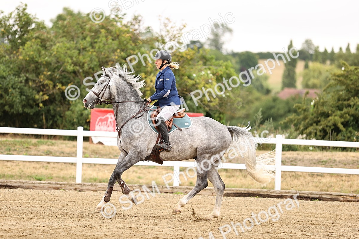 SBM_024414 - Class 8 - Clear Round