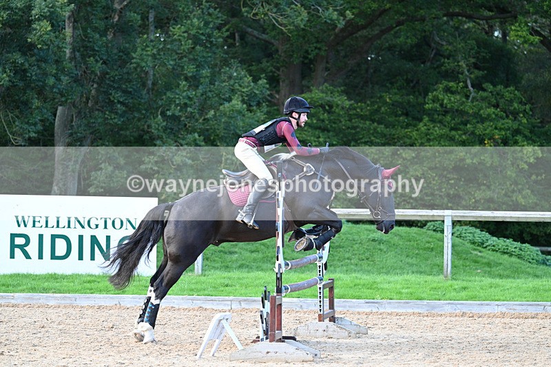 WJ7_6328 - Time 16:55 to 17:11