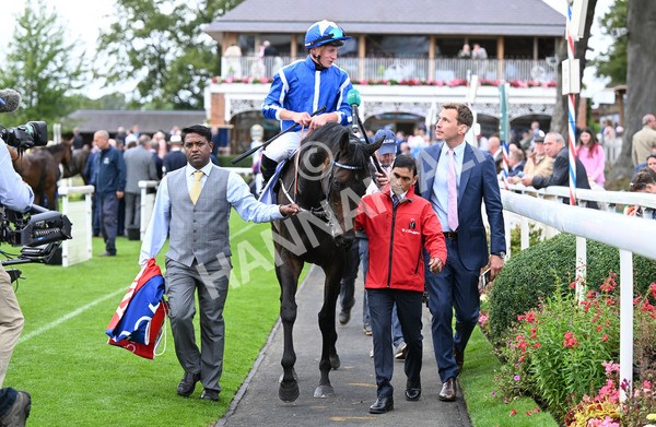 200825-238 Santorini Star - Race 5 4.10pm Sky Bet Stayers Handicap