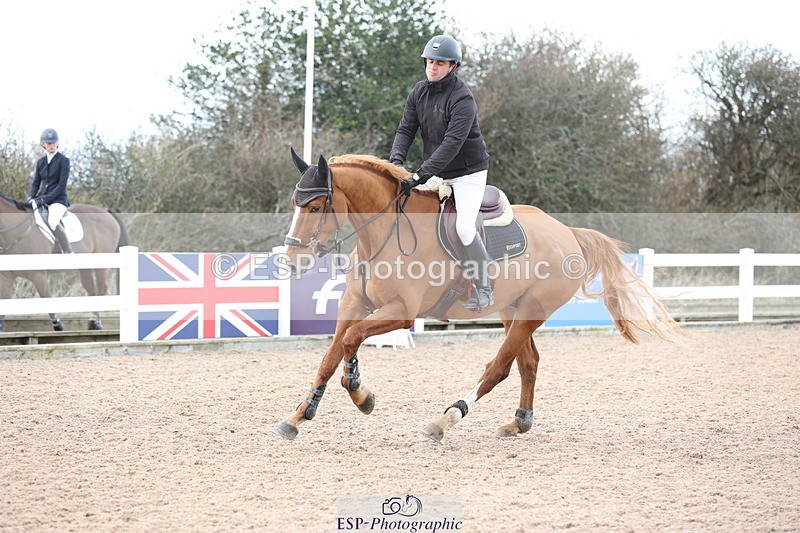 240223A-134116-01629 - Cls 5 Newcomers and 1.10m Open