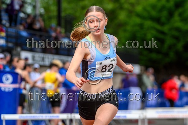 CEM26-924249 - Track Female Set One