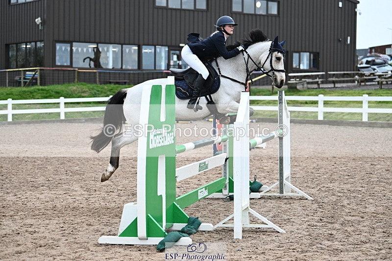 231118A-135458-03196 - Cls 9 Foxhunter & 1.10m Open