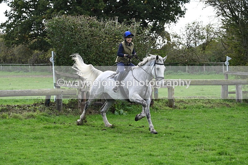 WJ7_8999 - Time 12:40 to 12:54