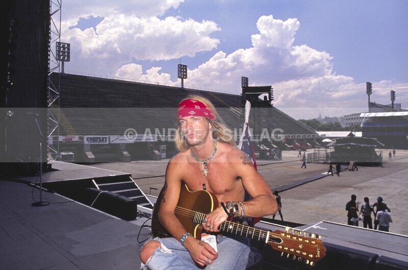 POISON - P..