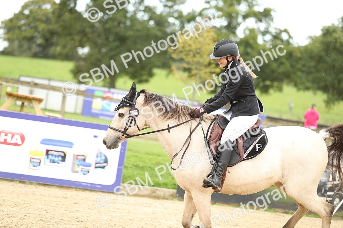 SBM_04579 - J28 - Senior Horse & Pony 60cm Championships
