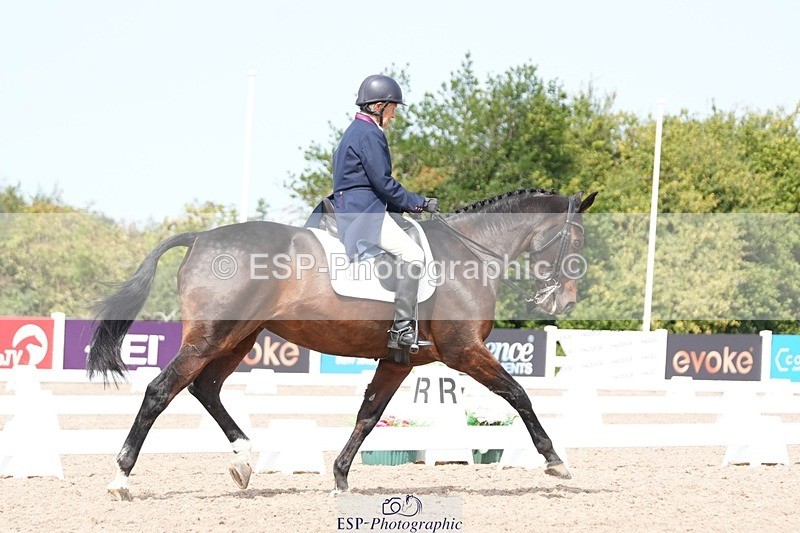 250815-120013-01028 - 015-Susan.LanzWellshead.Foxtrot