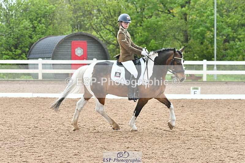 230511A-140806-00903 - BD Cls 11 Medium 75