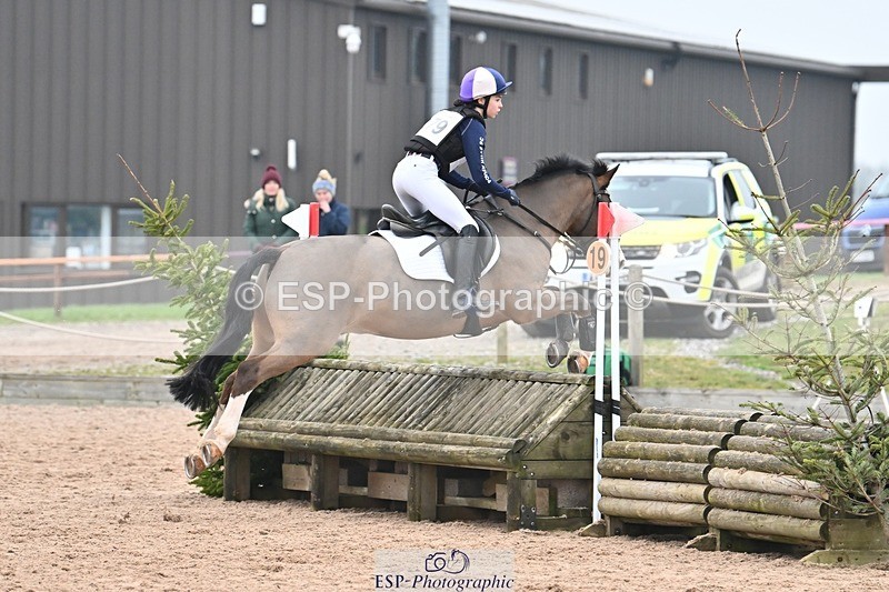 250118-134343-01295 - Cls 3A&B 90cm 13.20 to Coursewalk