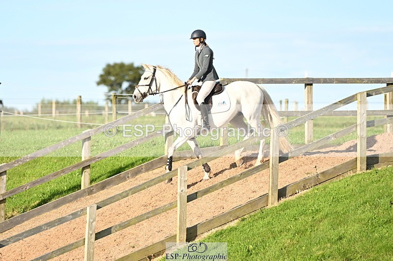 240913A-174421-05463 - Cls 19 Snr 1m Open Speed Derby